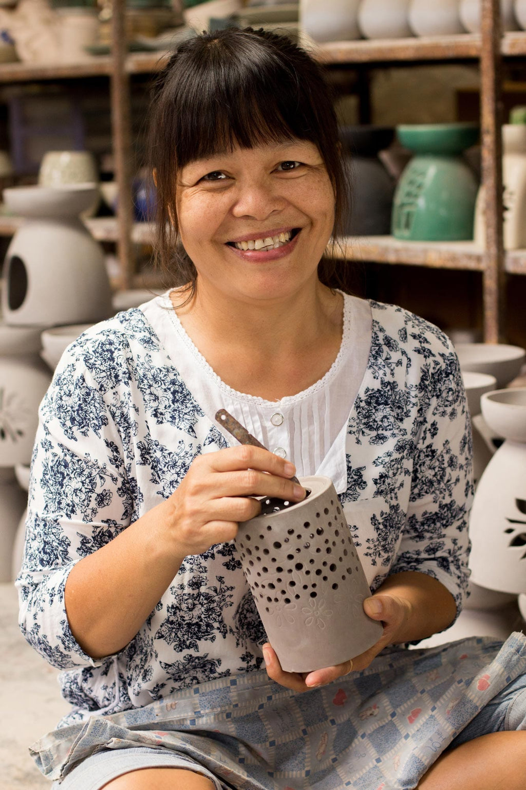 Ceramic Natural White Lotus Flower Oil Warmer - Fragrant Lotus in White