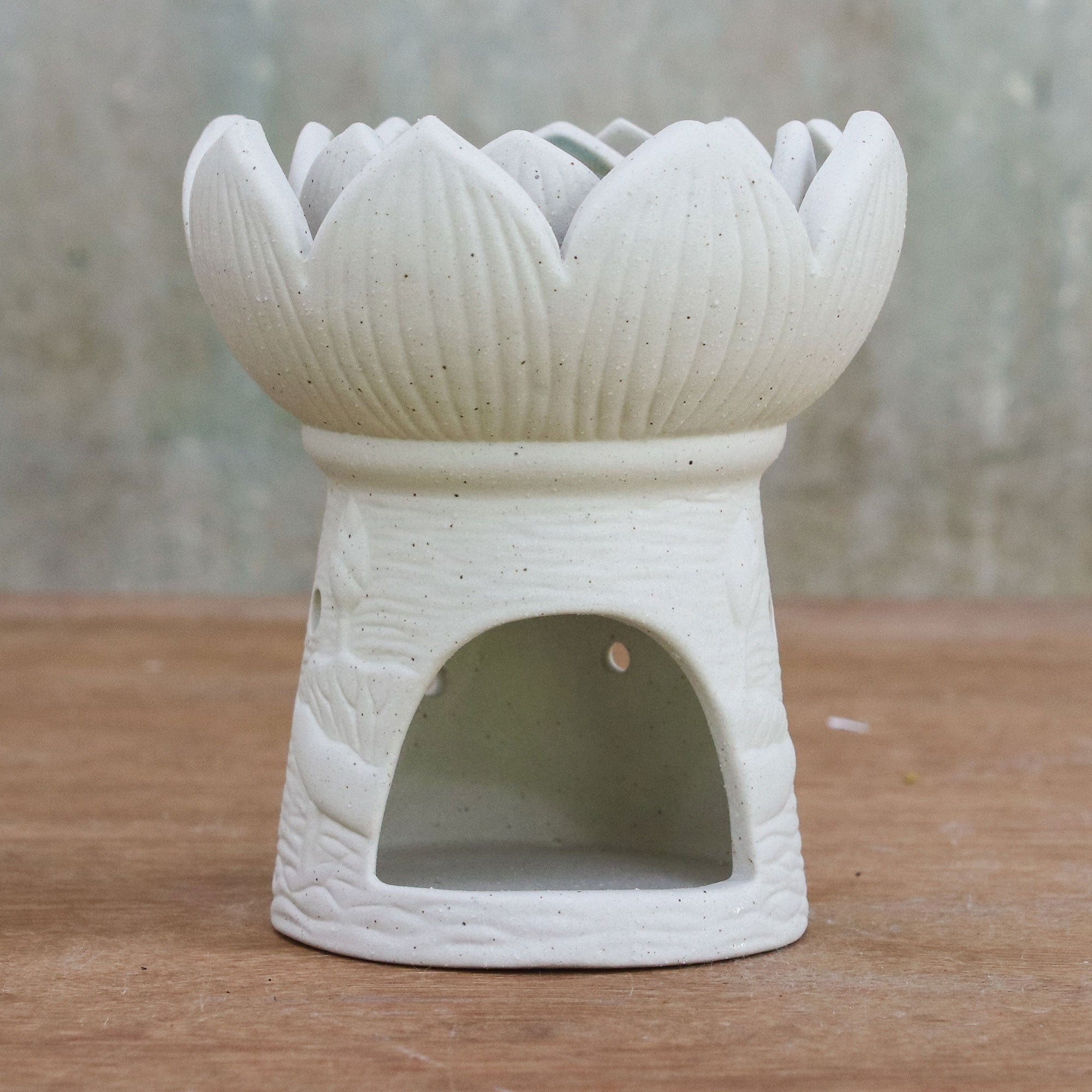 Ceramic Natural White Lotus Flower Oil Warmer - Fragrant Lotus in White