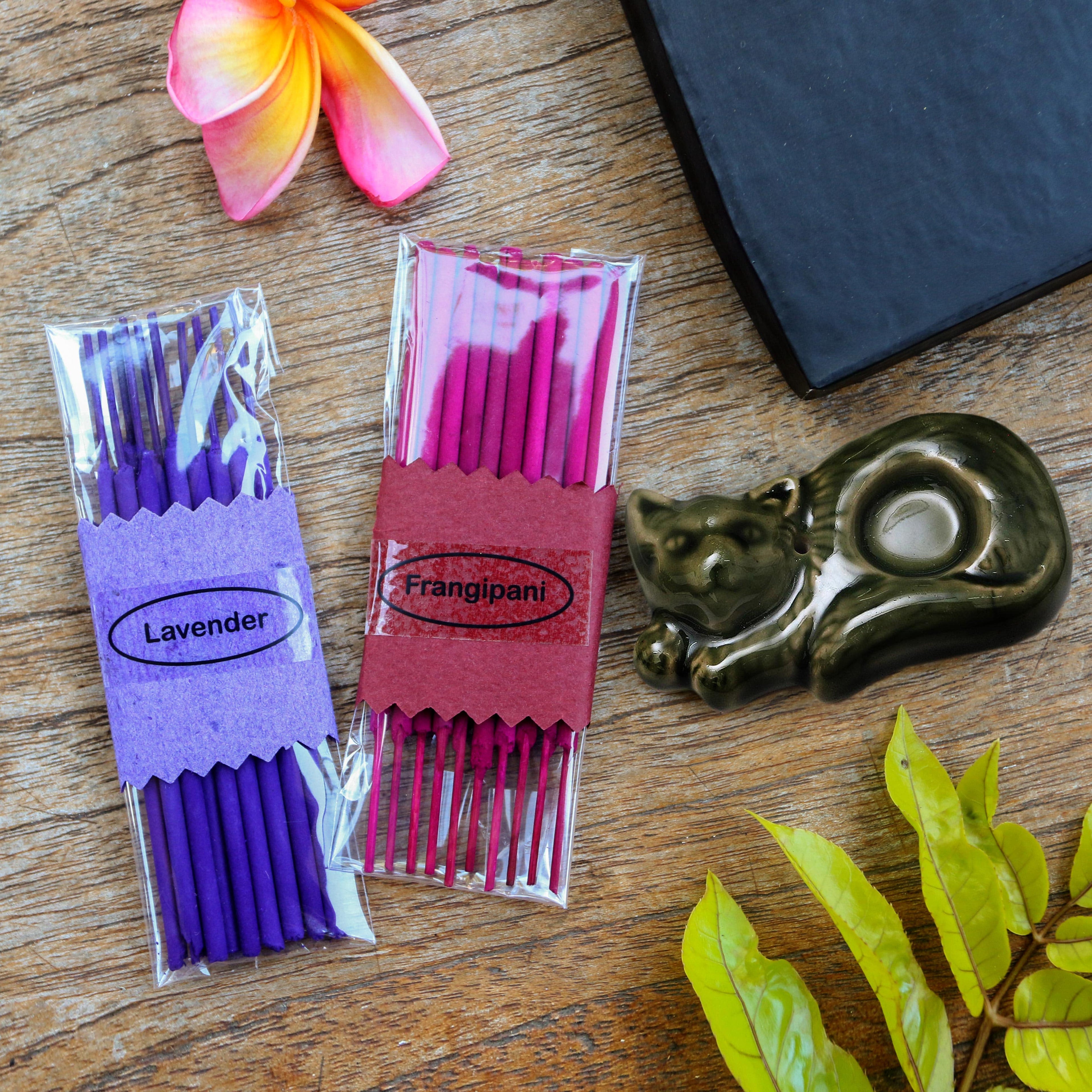 Aromatherapy Set with Ceramic Cat Incense Holder - Relaxed Cat