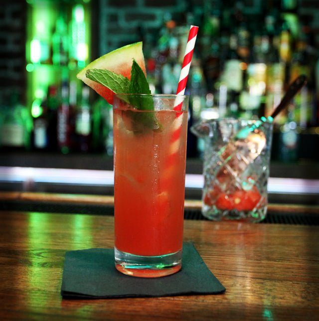 BarConic® 11 oz Monument™ Highball Glass